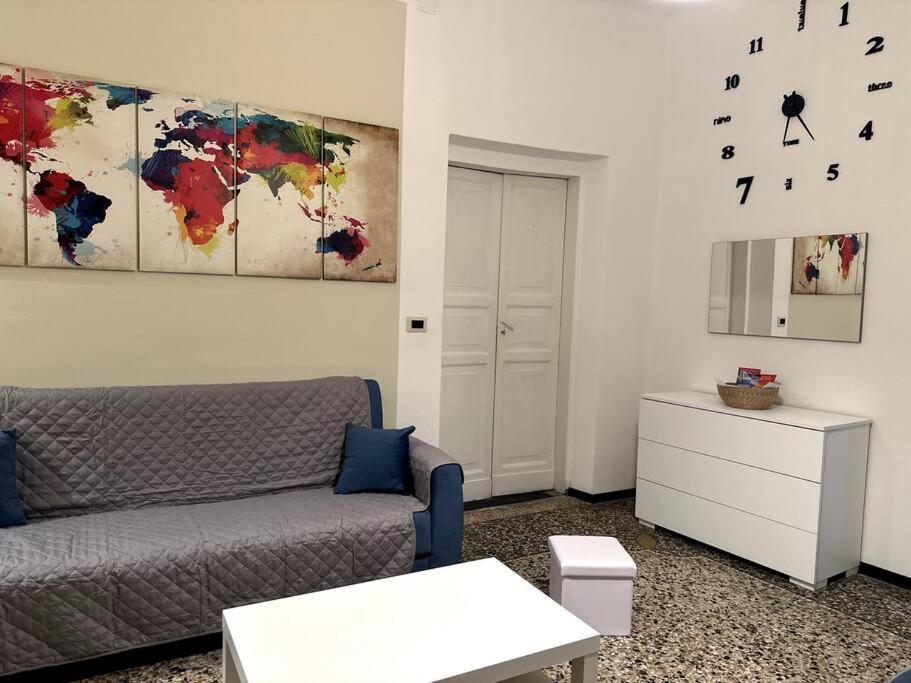 Ridi Che Ti Passa In Vico Del Fieno Διαμέρισμα Γένοβα Εξωτερικό φωτογραφία