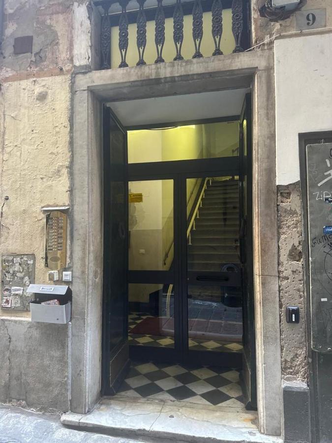 Ridi Che Ti Passa In Vico Del Fieno Διαμέρισμα Γένοβα Εξωτερικό φωτογραφία